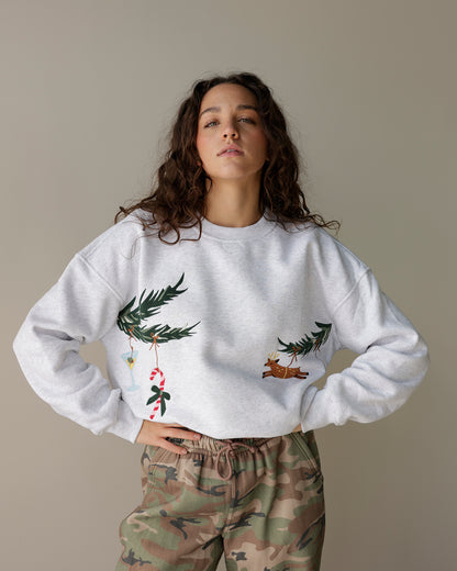 CHRISTMAS DECOR QUEEN SWEATSHIRT