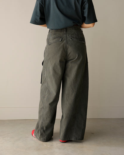 UTOPIA WASHED CHARCOAL-OLIVE CARGO PANT