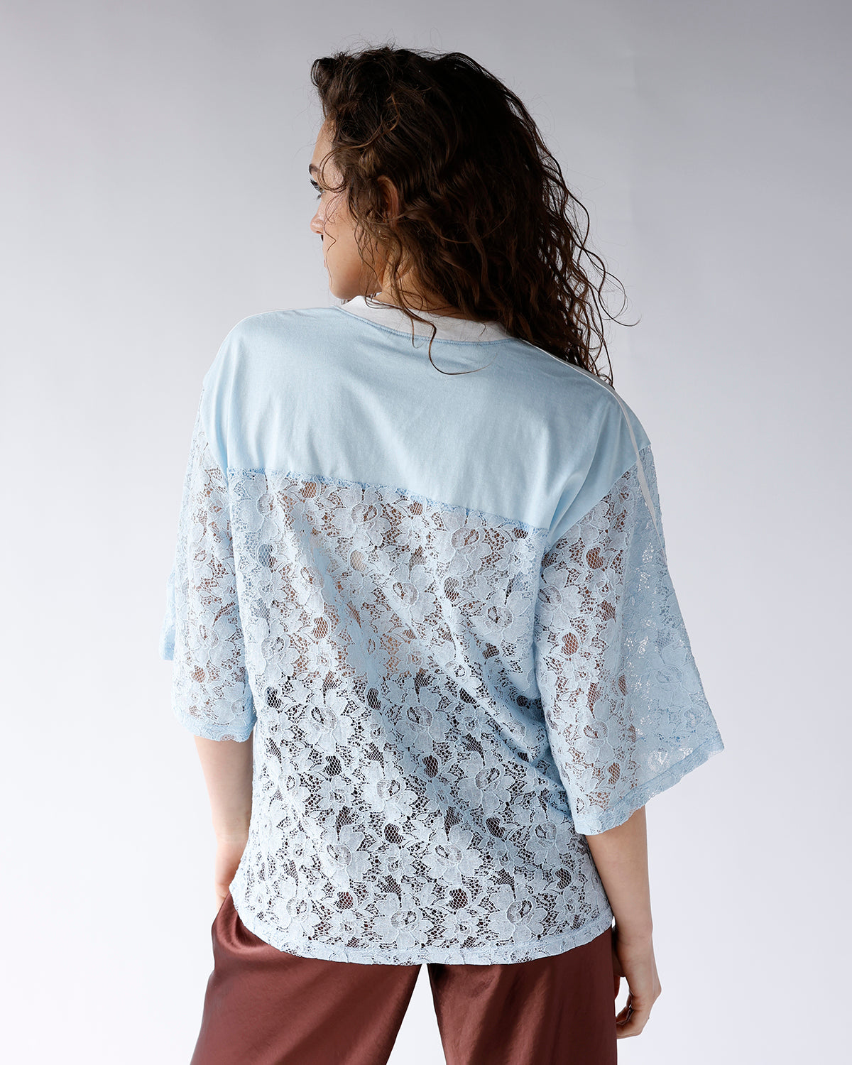 HIP SOARING SHEER LACE JERSEY