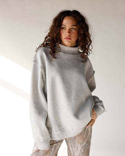 ESSENTIAL MOCK NECK SWEATSHIRT