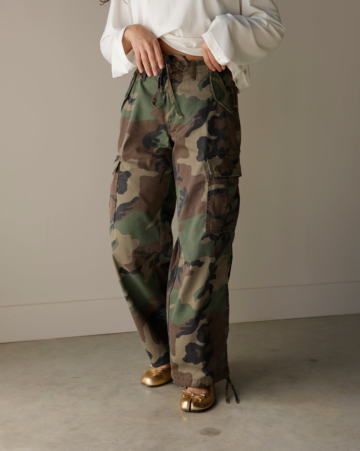 CRAZY FOR CAMO CARGO PANTS