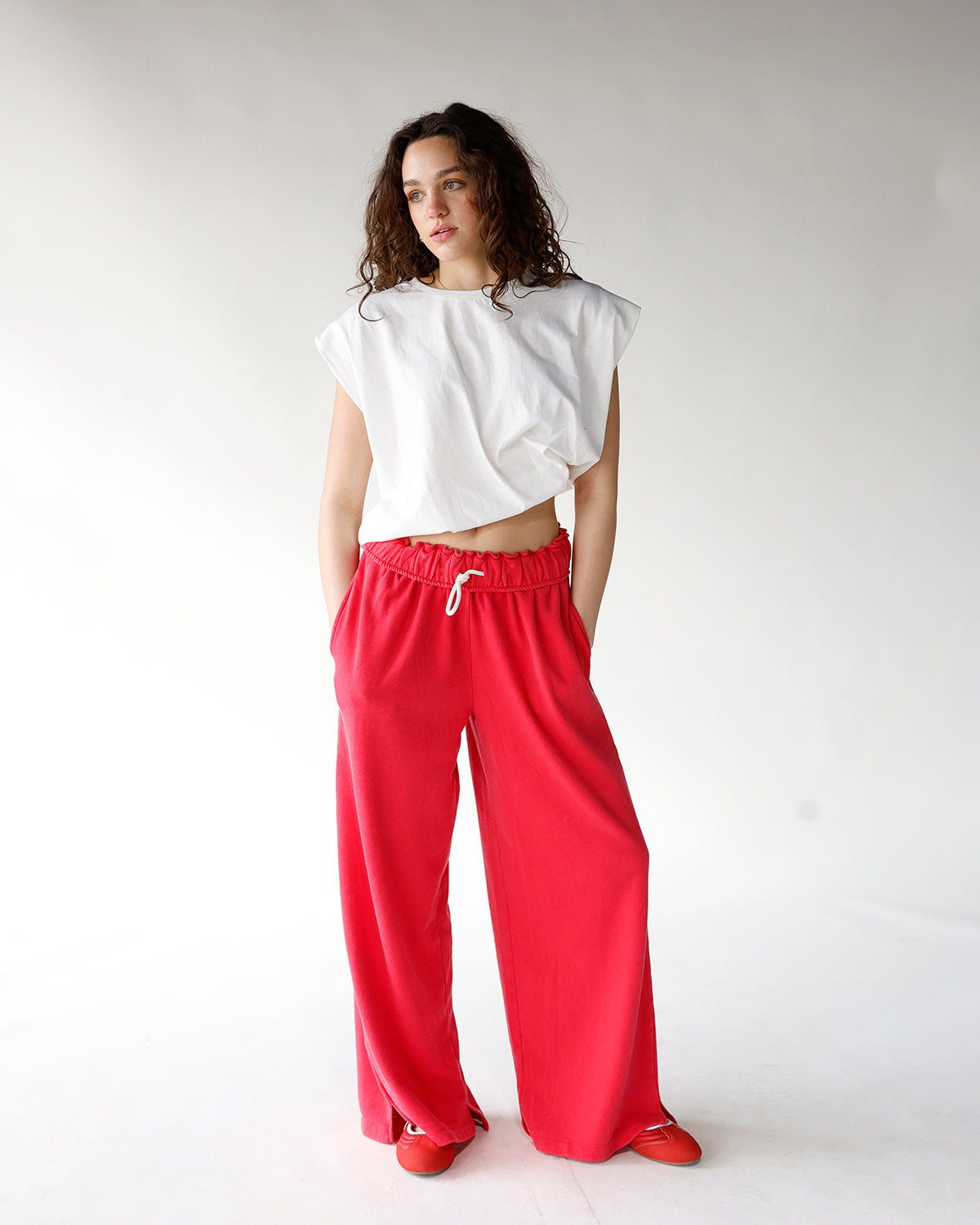 women's white short sleeve tee