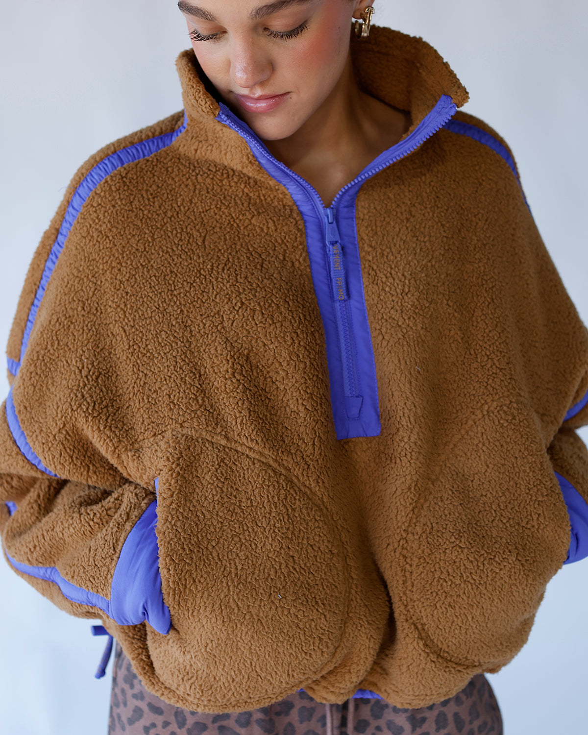 FREE PEOPLE MOUNTAIN HIGH HALF ZIP FLEECE IN TWIG COMBO