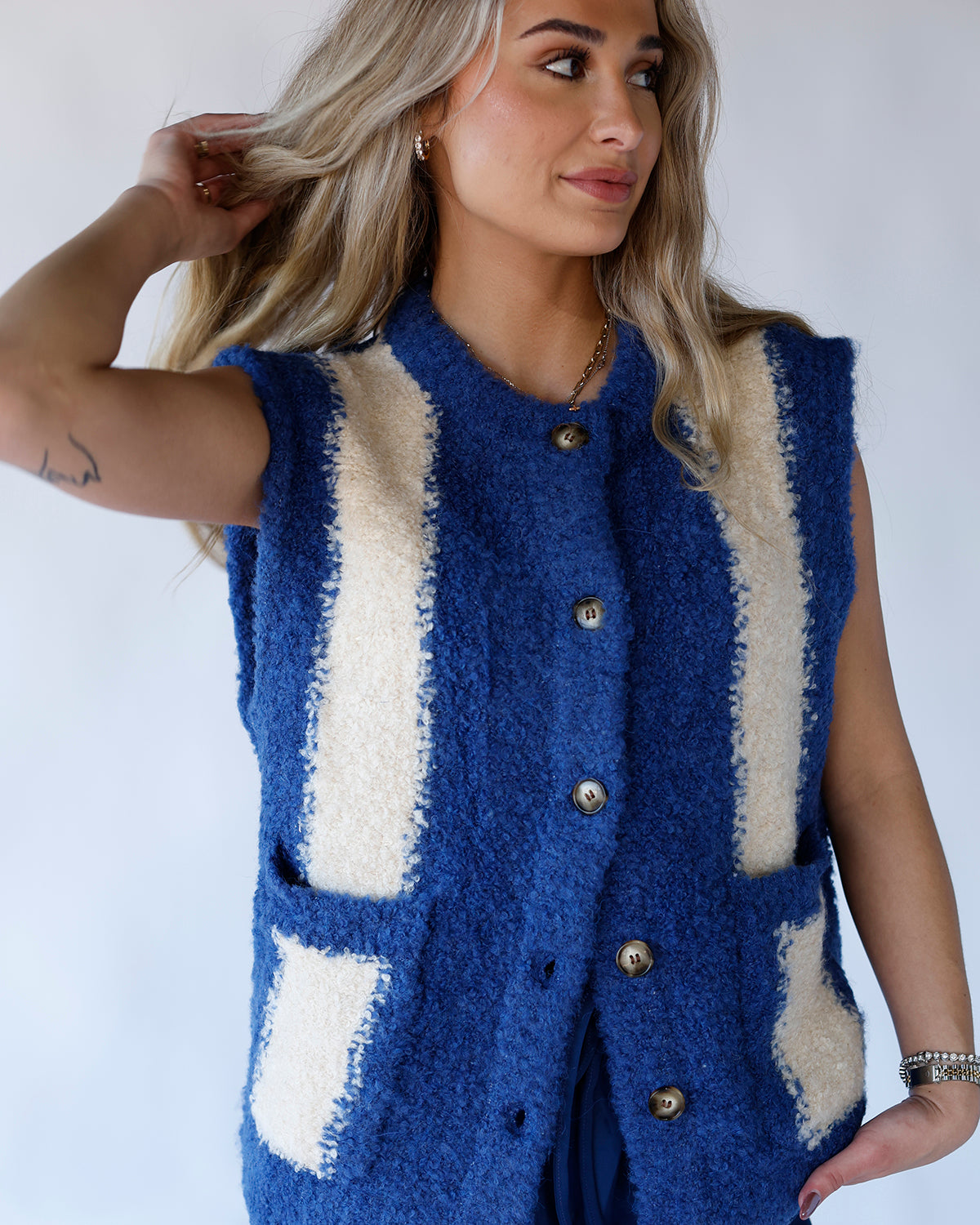 FRNCH SHIBA VEST