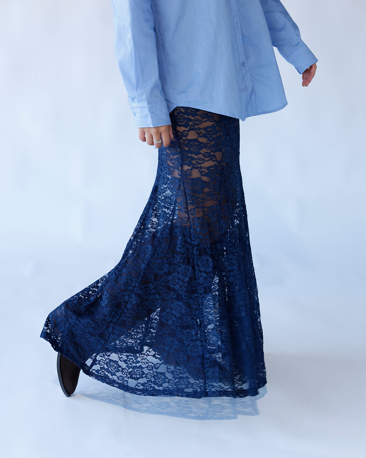 MIDNIGHT GARDEN LACE MAXI SKIRT