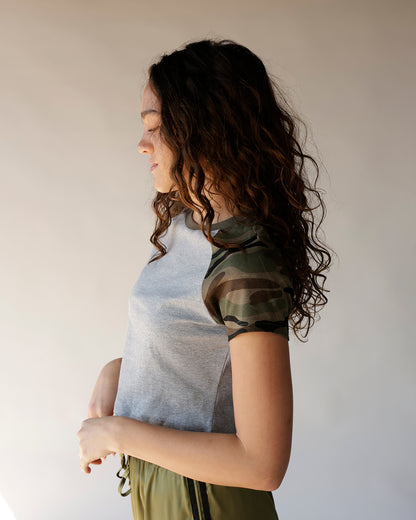 CAMO RAGLAN BABY TEE