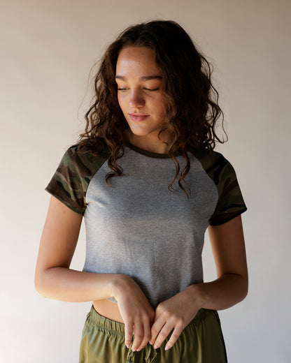 CAMO RAGLAN BABY TEE