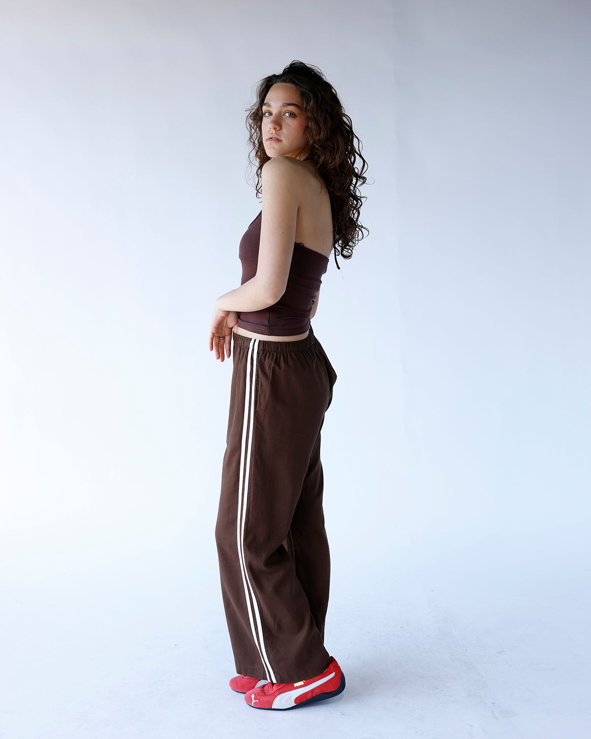 DOWNTOWN TRACK PANT X BROWN