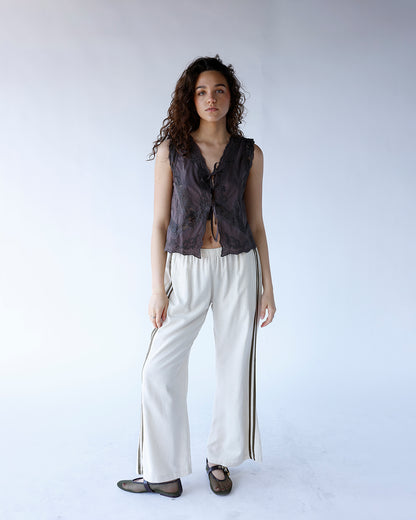 BITTERSWEET TIE FRONT TOP