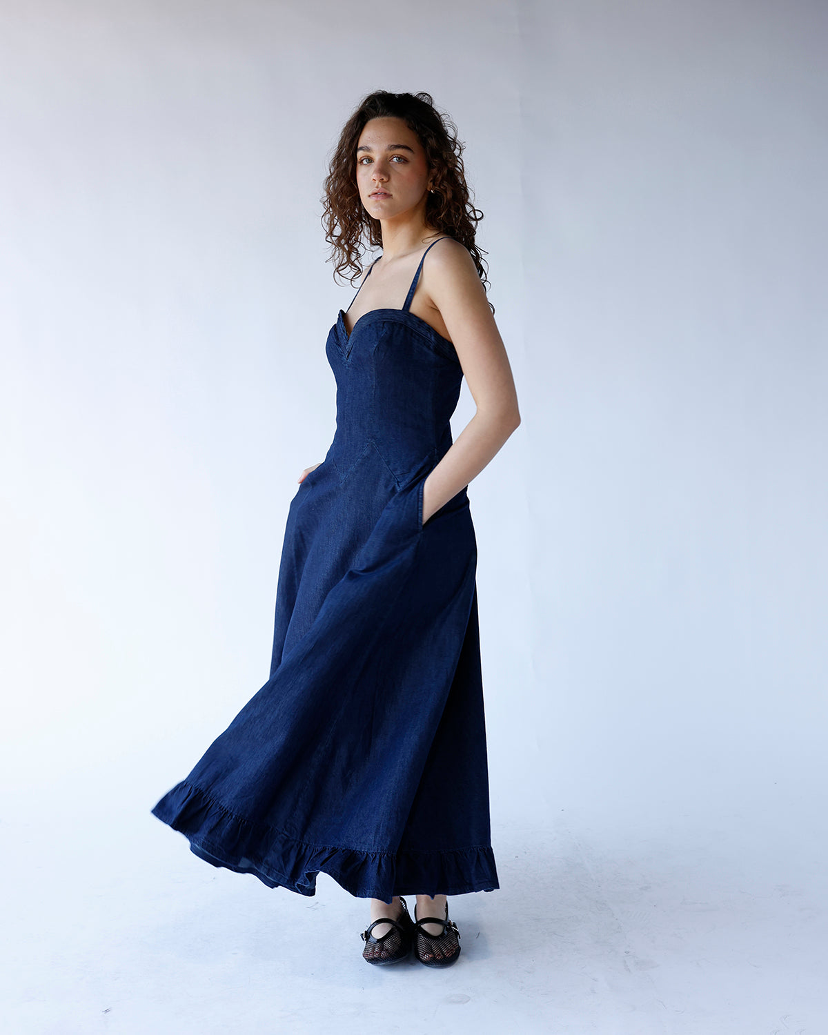 FREE PEOPLE ANOTHER SEASON DENIM MIDI DRESS