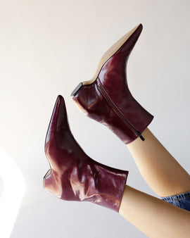 Steve Madden maroon leather ankle booties with pointed toe and side zipper