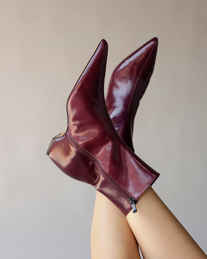 Steve Madden maroon leather ankle booties with pointed toe and side zipper