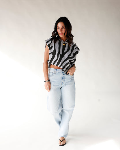 HIP WILD INSTINCT ZEBRA MUSCLE TEE
