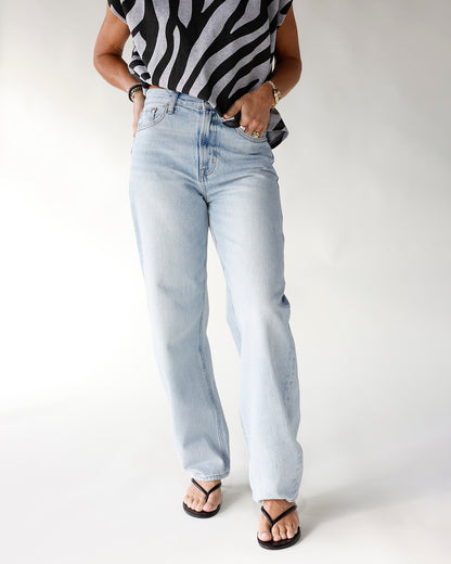 PISTOLA WES HIGH RISE BARREL JEAN X WAVES