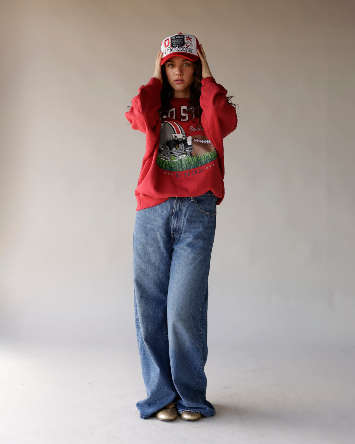 Red vintage Ohio State graphic crewneck sweatshirt with football helmet print