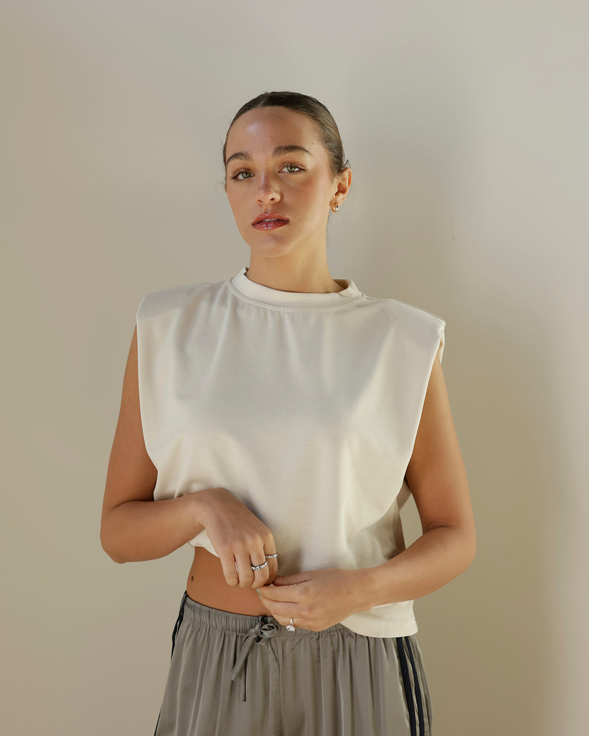 WORK WEAR ON REPEAT SLEEVELESS TOP X IVORY