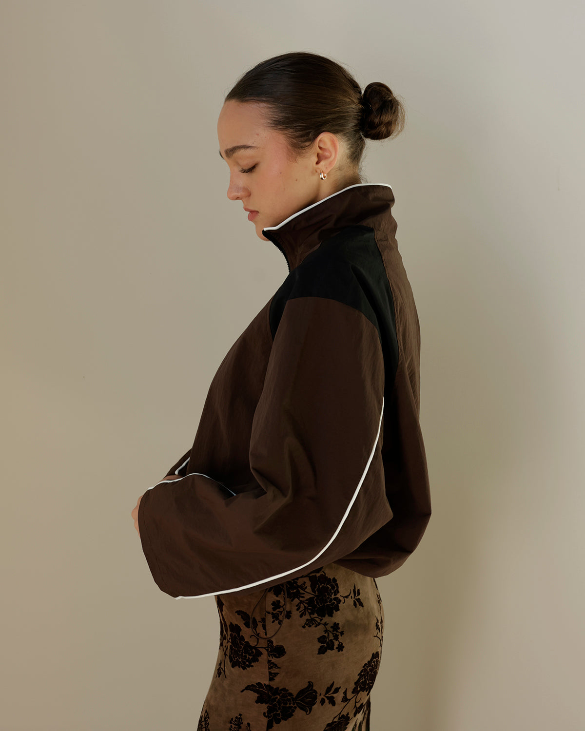 DOWNTOWN COOL COLORBLOCK WINDBREAKER X BROWN + BLACK