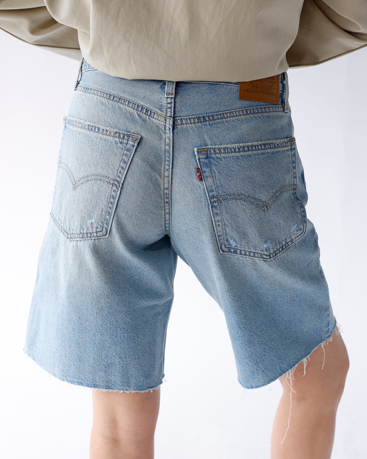 LEVIS BAGGY DAD JORTS X BEEN THERE LIGHT WASH