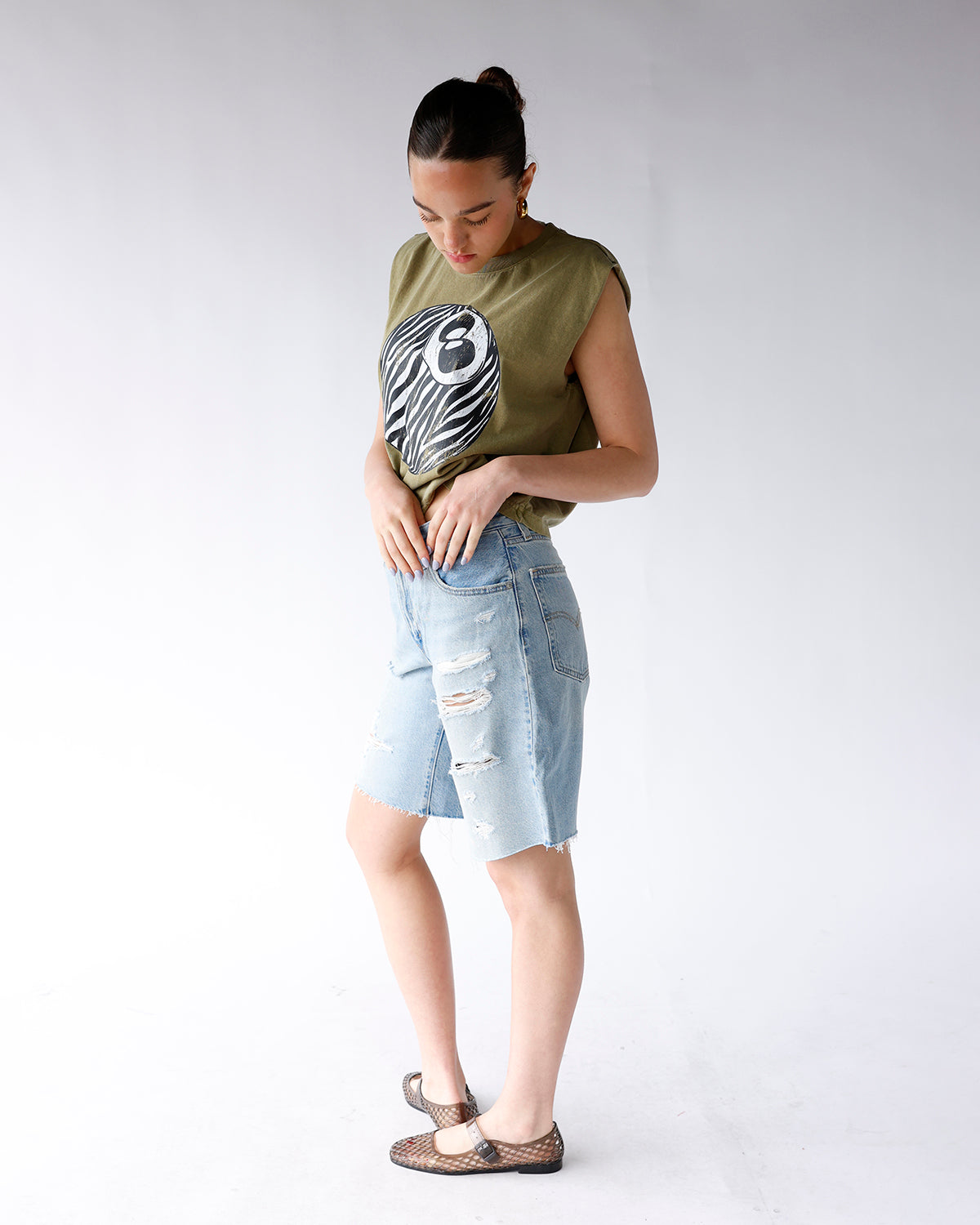 PLAY IT LUCKY MUSCLE TEE