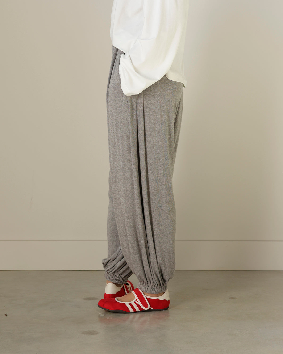 HAMMER TIME BALLOON PANTS X GRAY