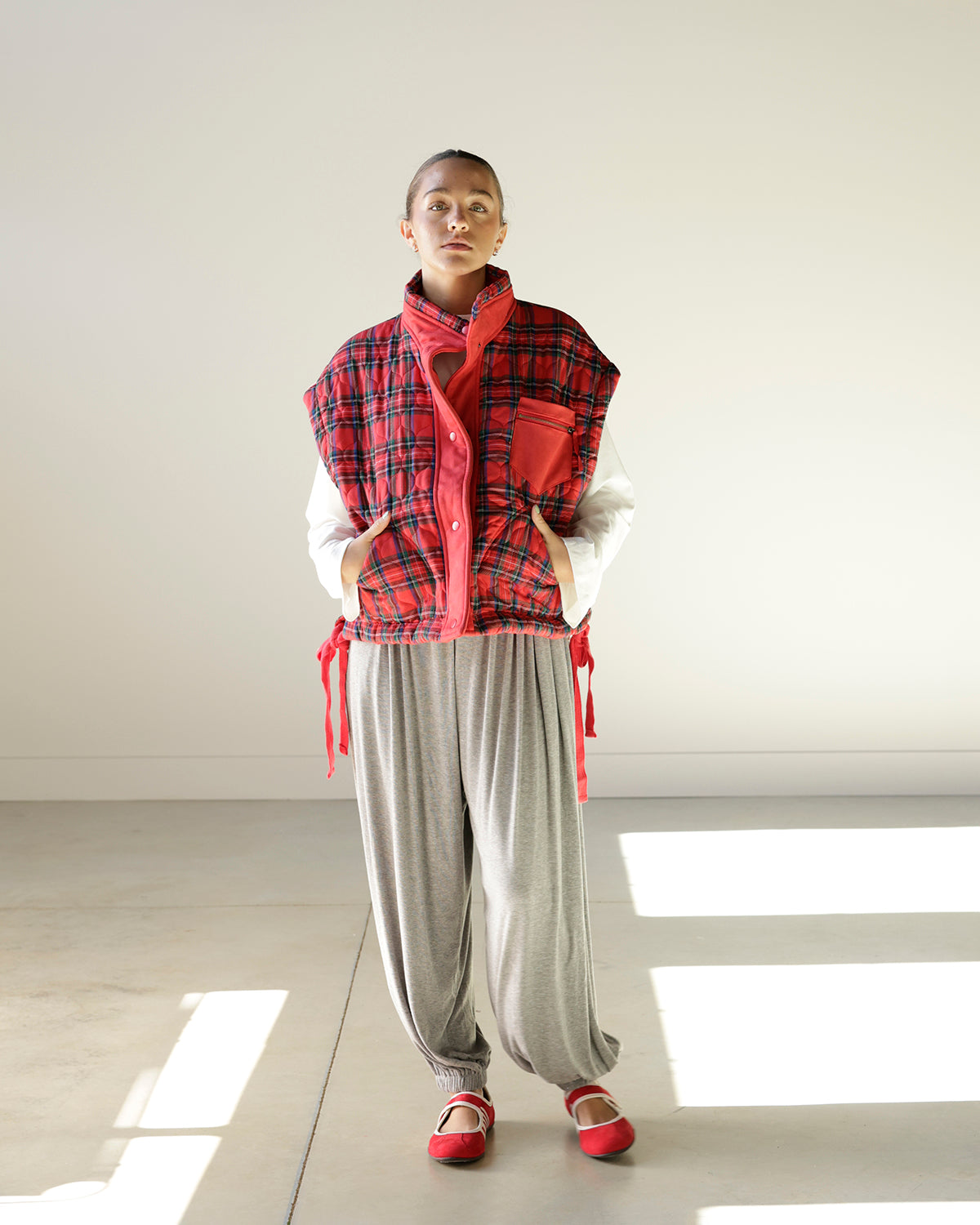 HAMMER TIME BALLOON PANTS X GRAY