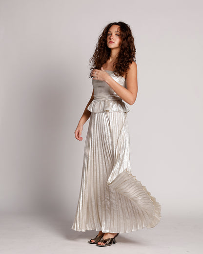 holiday dress nye dress sparkly dress for the holidays chic radiant dress metallic dress holiday party dress dress that stands out maxi dress silver dress 