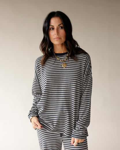 COZY COOL MORNINGS STRIPED LONG SLEEVED TOP X NAVY