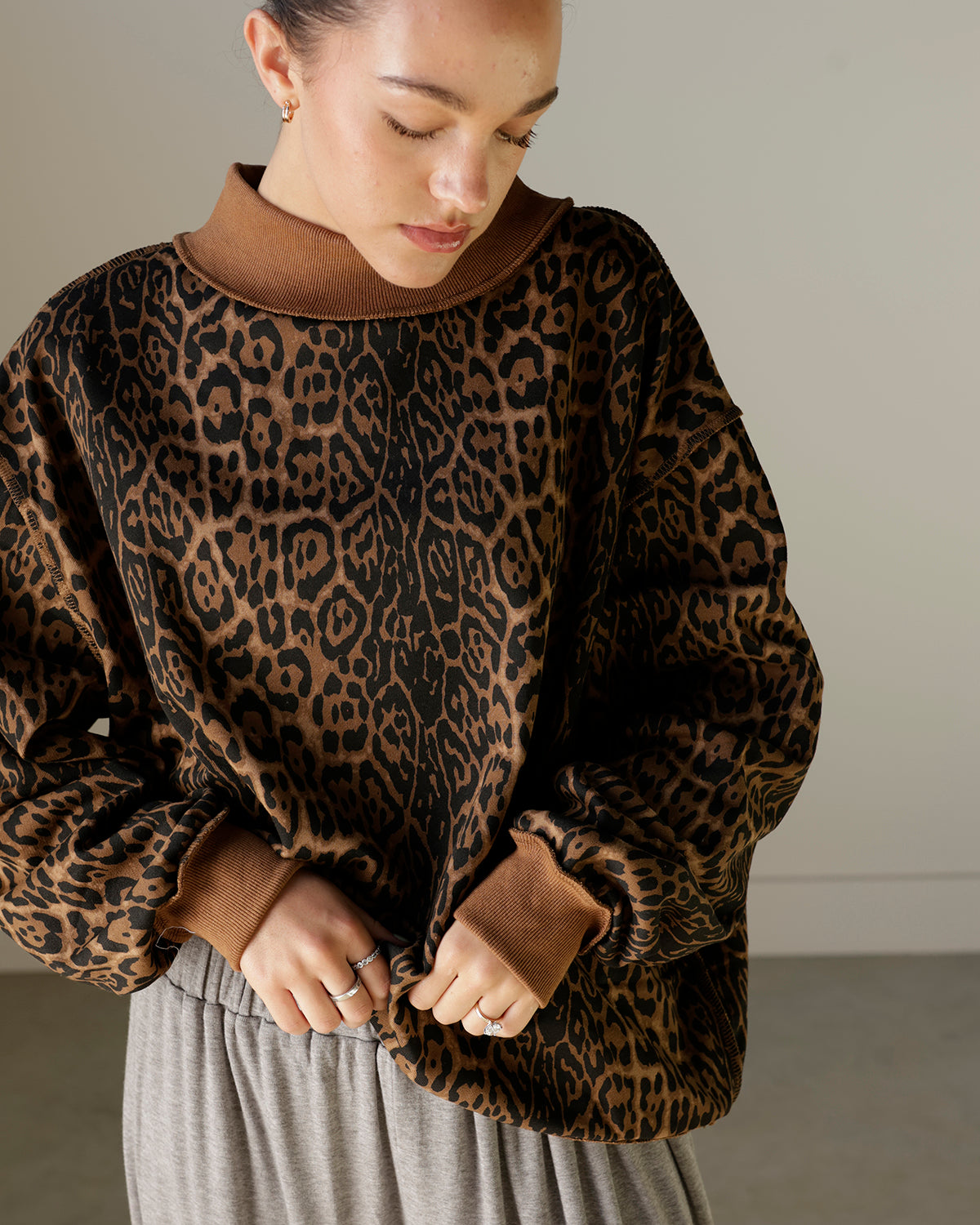 STATEMENT LEOPARD MOCK NECK SWEATSHIRT