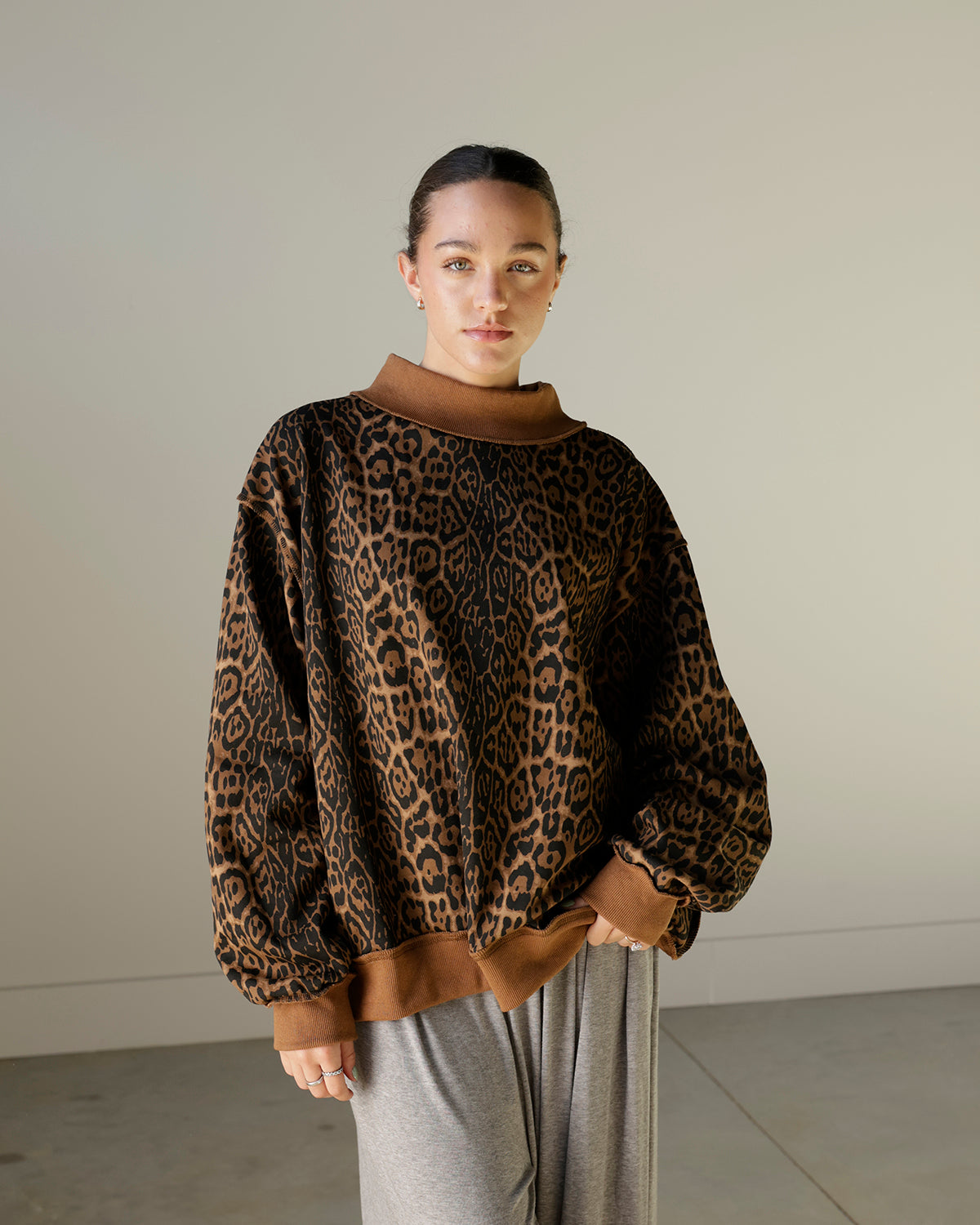 STATEMENT LEOPARD MOCK NECK SWEATSHIRT