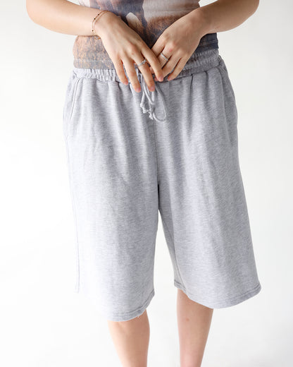 READY TO UNWIND SWEATSHORTS X HEATHER GREY