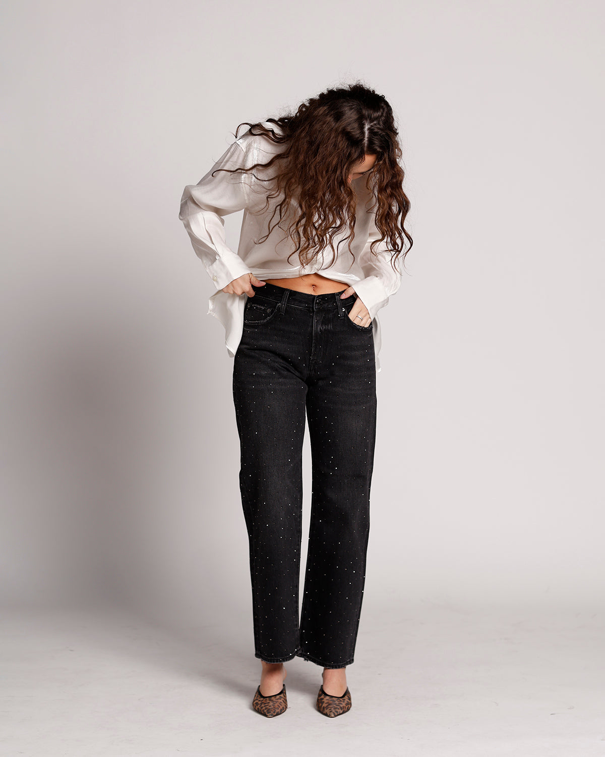 PISTOLA LEXI MID RISE BOWED STRAIGHT JEAN IN SILVER SCREEN