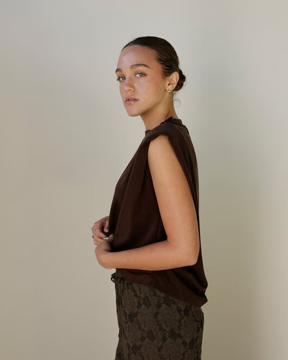 WORK WEAR ON REPEAT SLEEVELESS TOP X BROWN