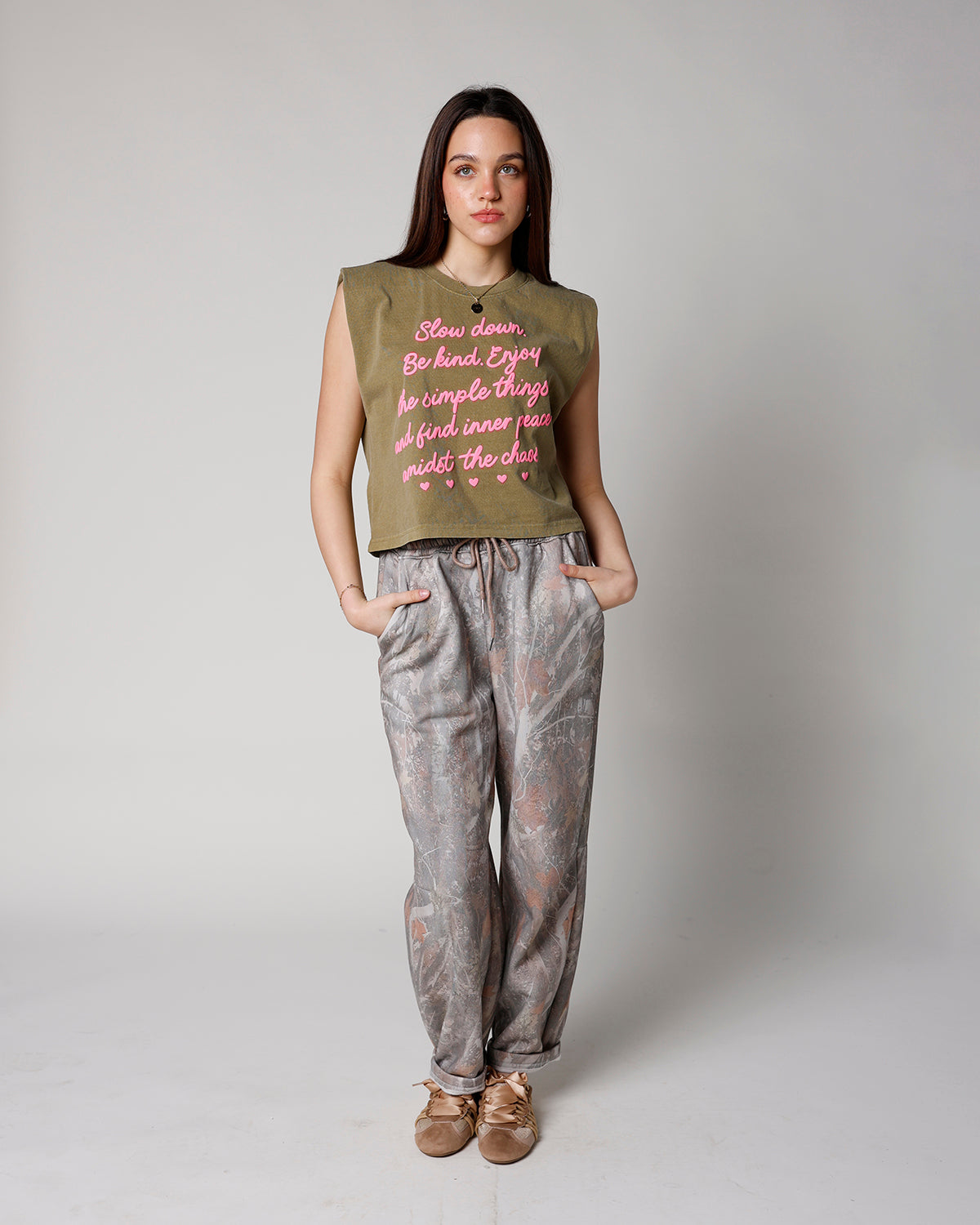 EVERYDAY REMINDERS MUSCLE TEE