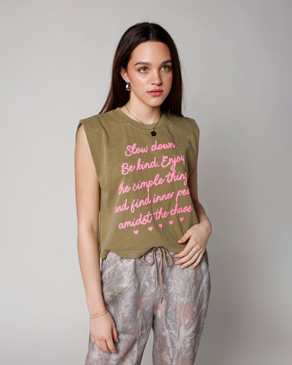 EVERYDAY REMINDERS MUSCLE TEE