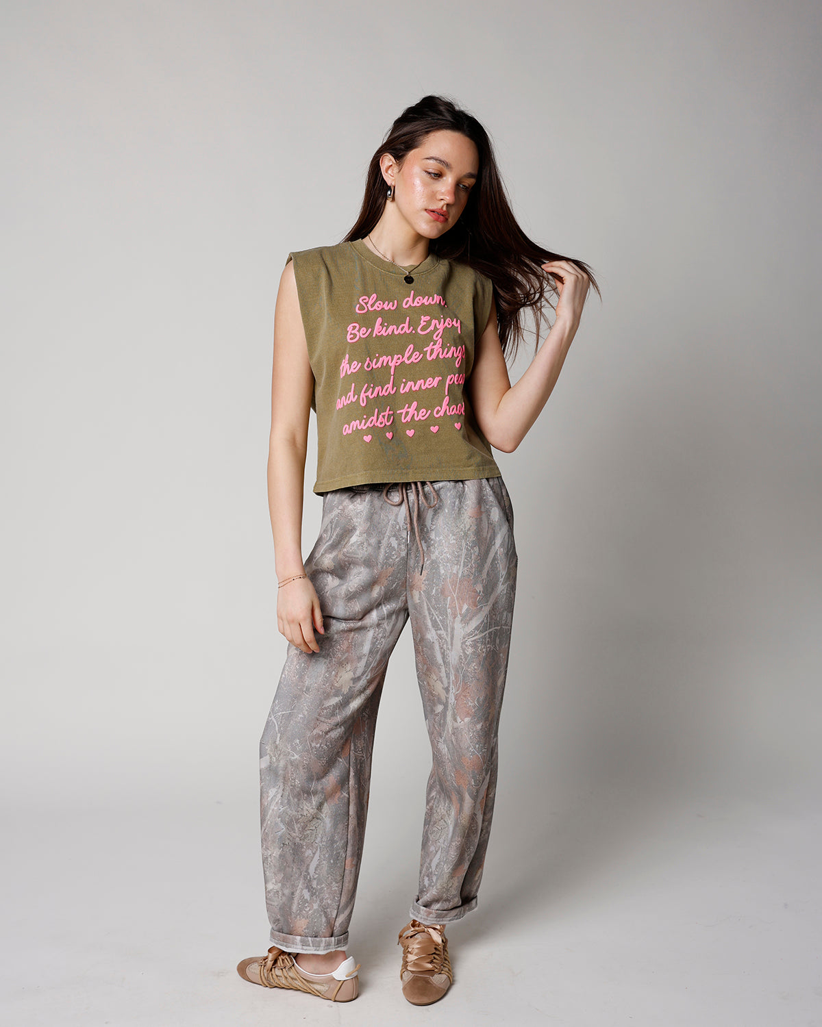 EVERYDAY REMINDERS MUSCLE TEE