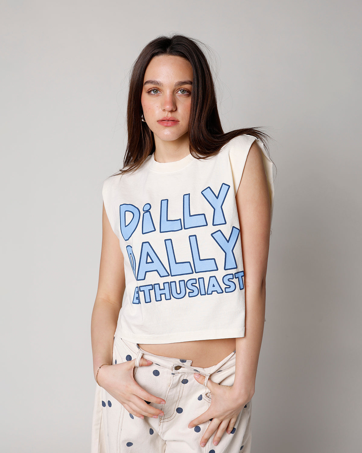 DILLY DALLY ENTHUSIAST MUSCLE TEE