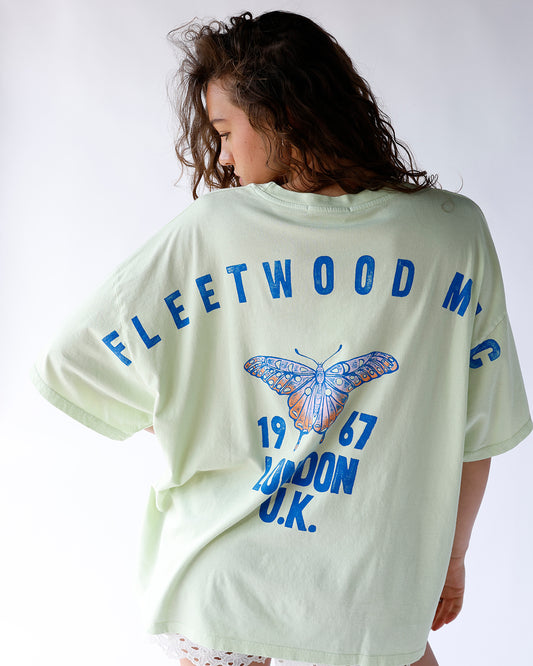 Show off your love for Fleetwood Mac in this seafoam green oversized graphic tee featuring a butterfly design, dropped shoulders, and a relaxed one-size fit crafted from soft midweight cotton.