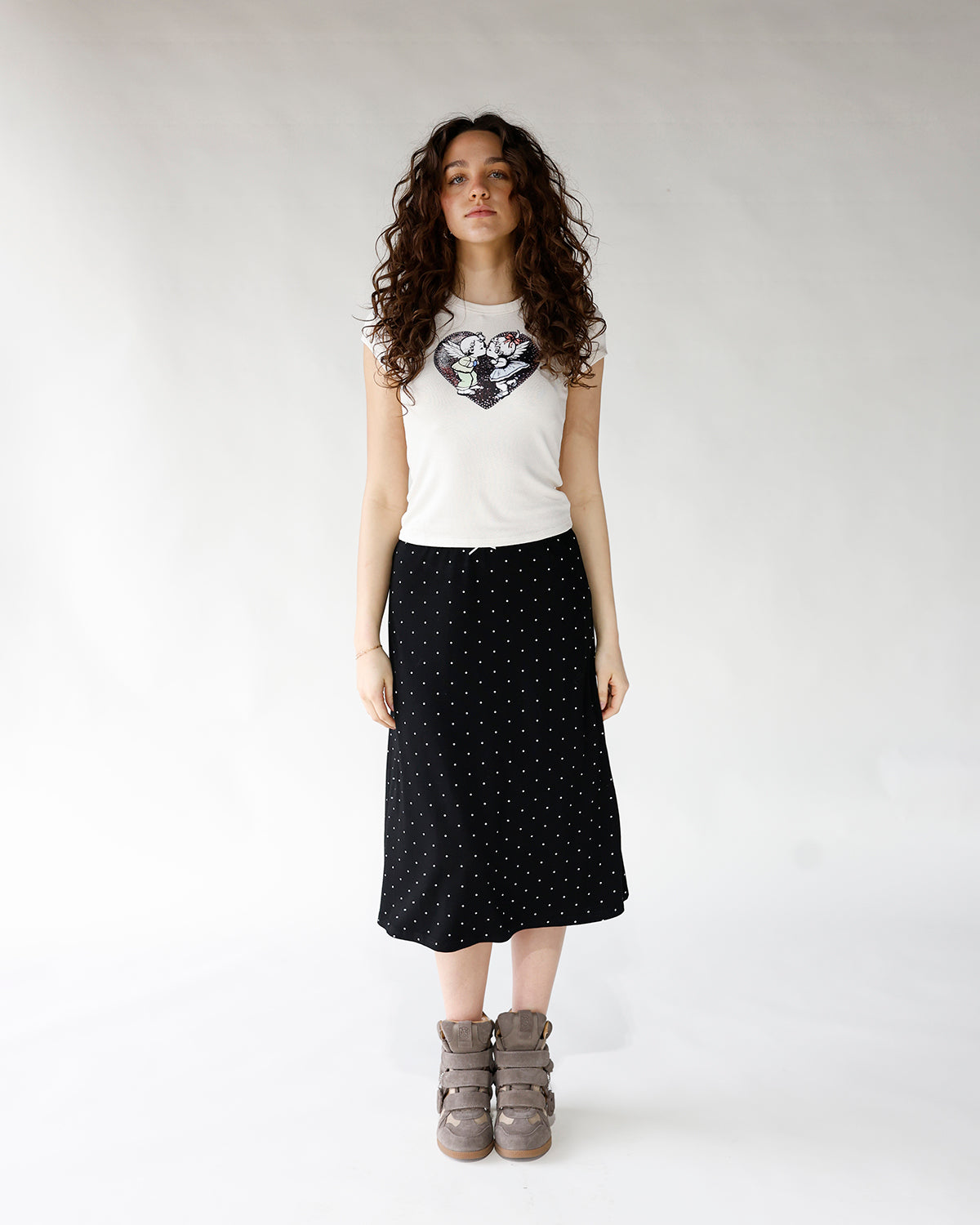 STEVE MADDEN MAVIS HIGH-TOP VELCRO WEDGE SNEAKER X TAUPE SUEDE