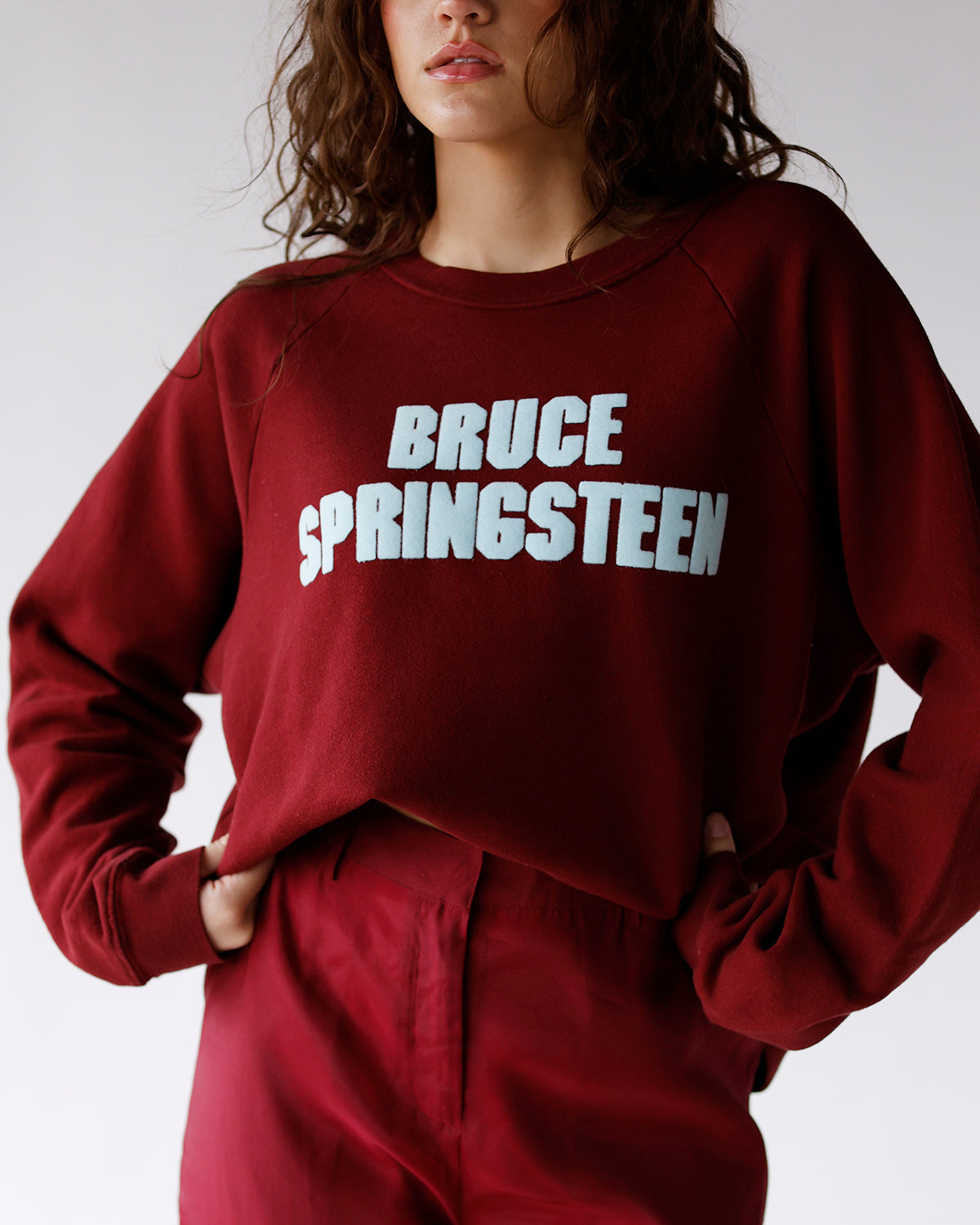 DAYDREAMER BRUCE SPRINGSTEEN VINTAGE RAGLAN SWEATSHIRT IN DARK CHERRY