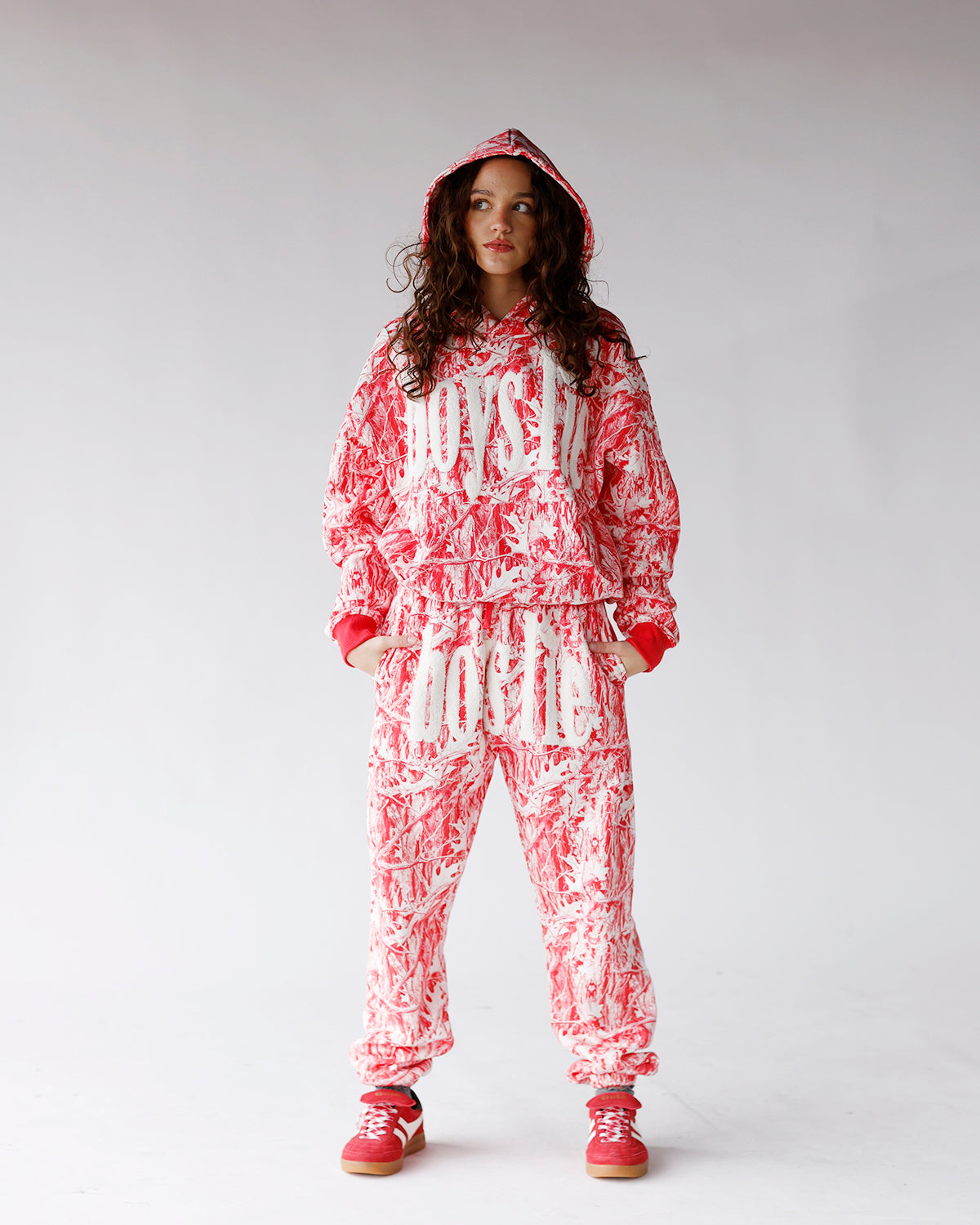 BOYS LIE RED CAMO MANHUNT RACER HOODIE