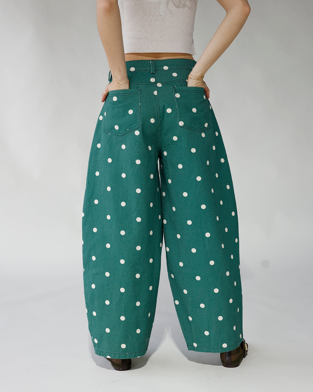 LUCKY DOT BARREL JEANS