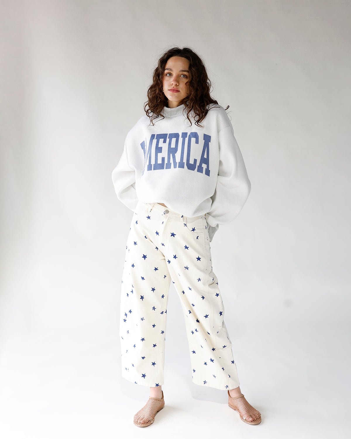 BORN TO SHINE STAR BARREL JEANS