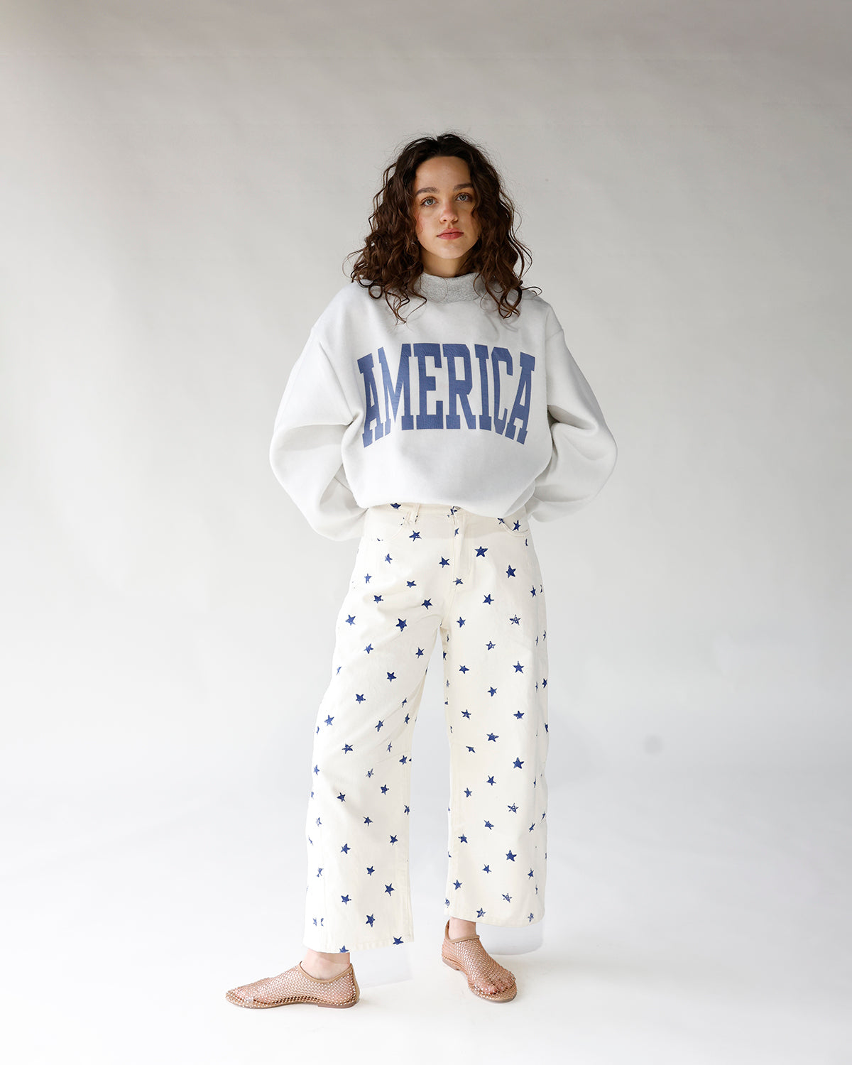 navy star printed white barrel jeans star print barrel jeans