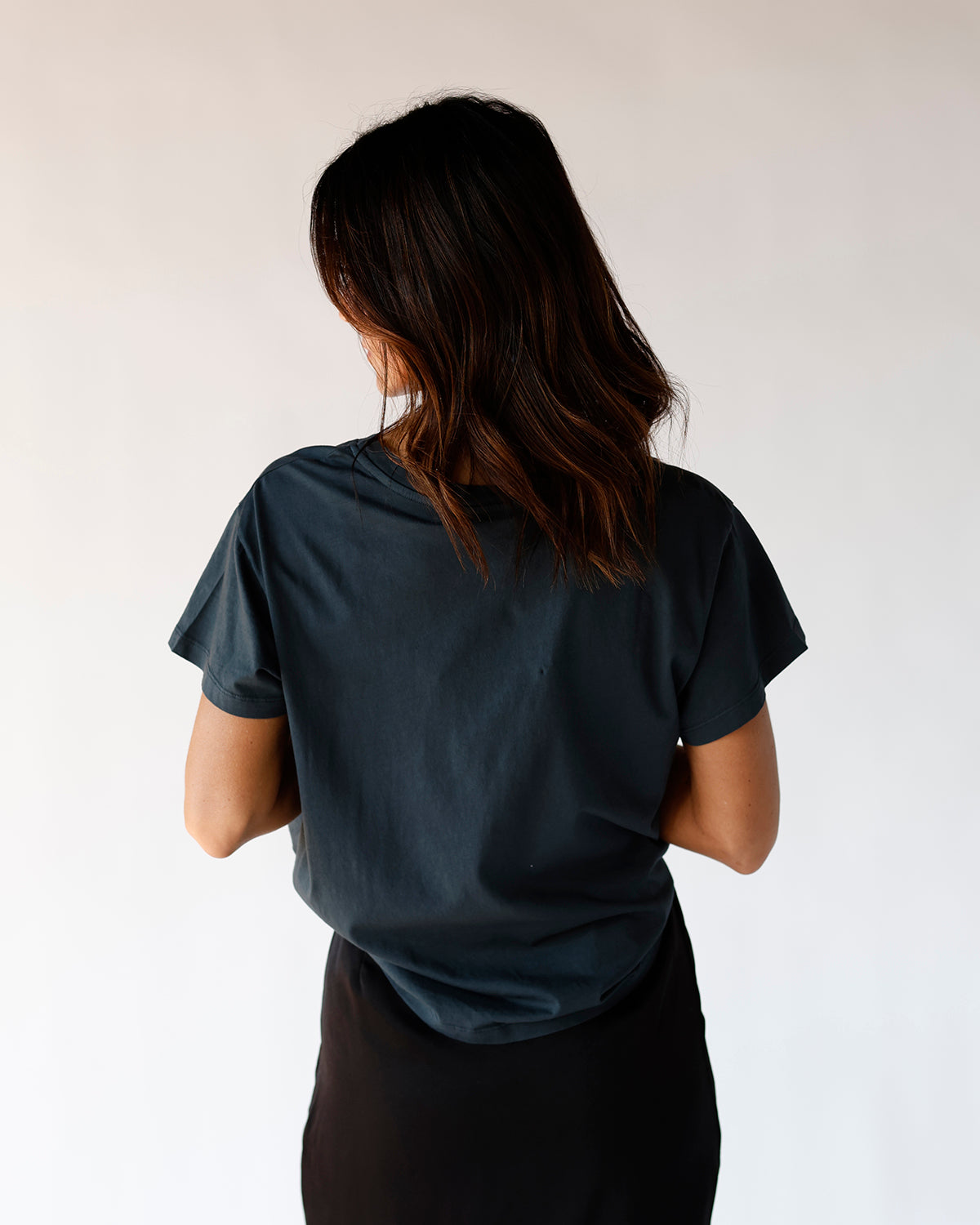 DAYDREAMER SOLID SOLO TEE X VINTAGE BLACK