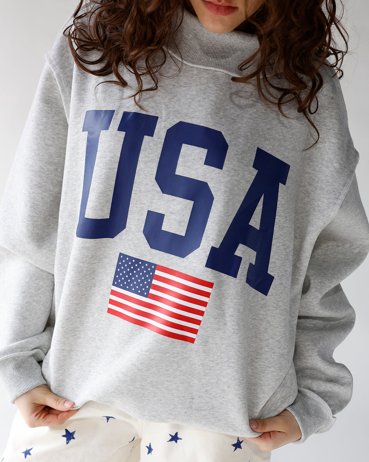 AMERICA REVERSIBLE MOCK NECK SWEATSHIRT