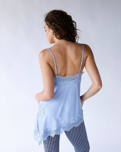 DREAMY DRAPE LACE TOP X BLUE