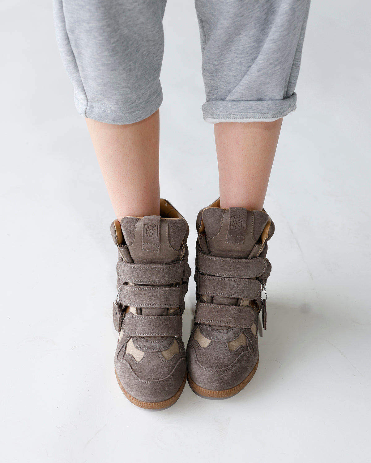 STEVE MADDEN MAVIS HIGH-TOP VELCRO WEDGE SNEAKER X TAUPE SUEDE