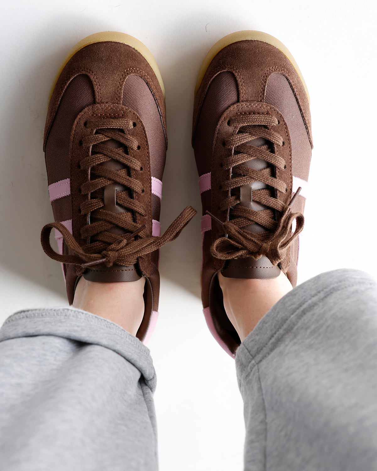 GOLA CLASSICS TORNADO SNEAKER X DARK BROWN CANDY