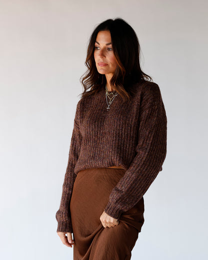 cozy comfy fall sweater nutruel sweater date night outfit 
