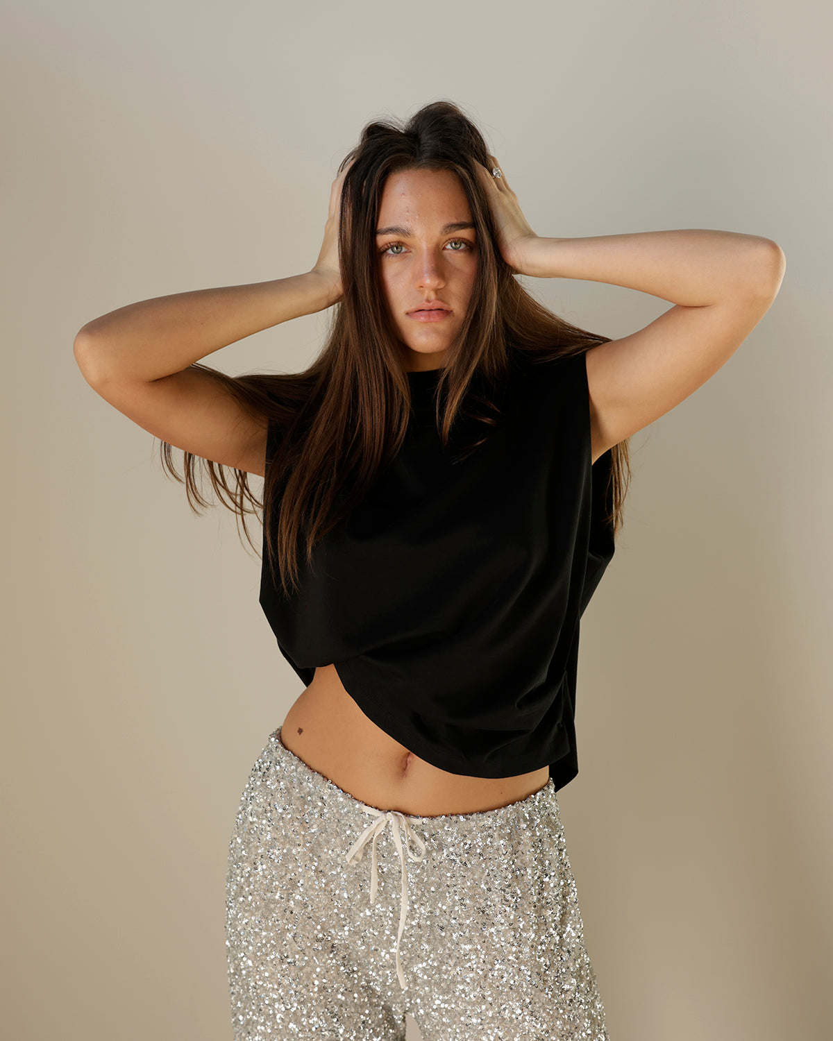 WORK WEAR ON REPEAT SLEEVELESS TOP X BLACK